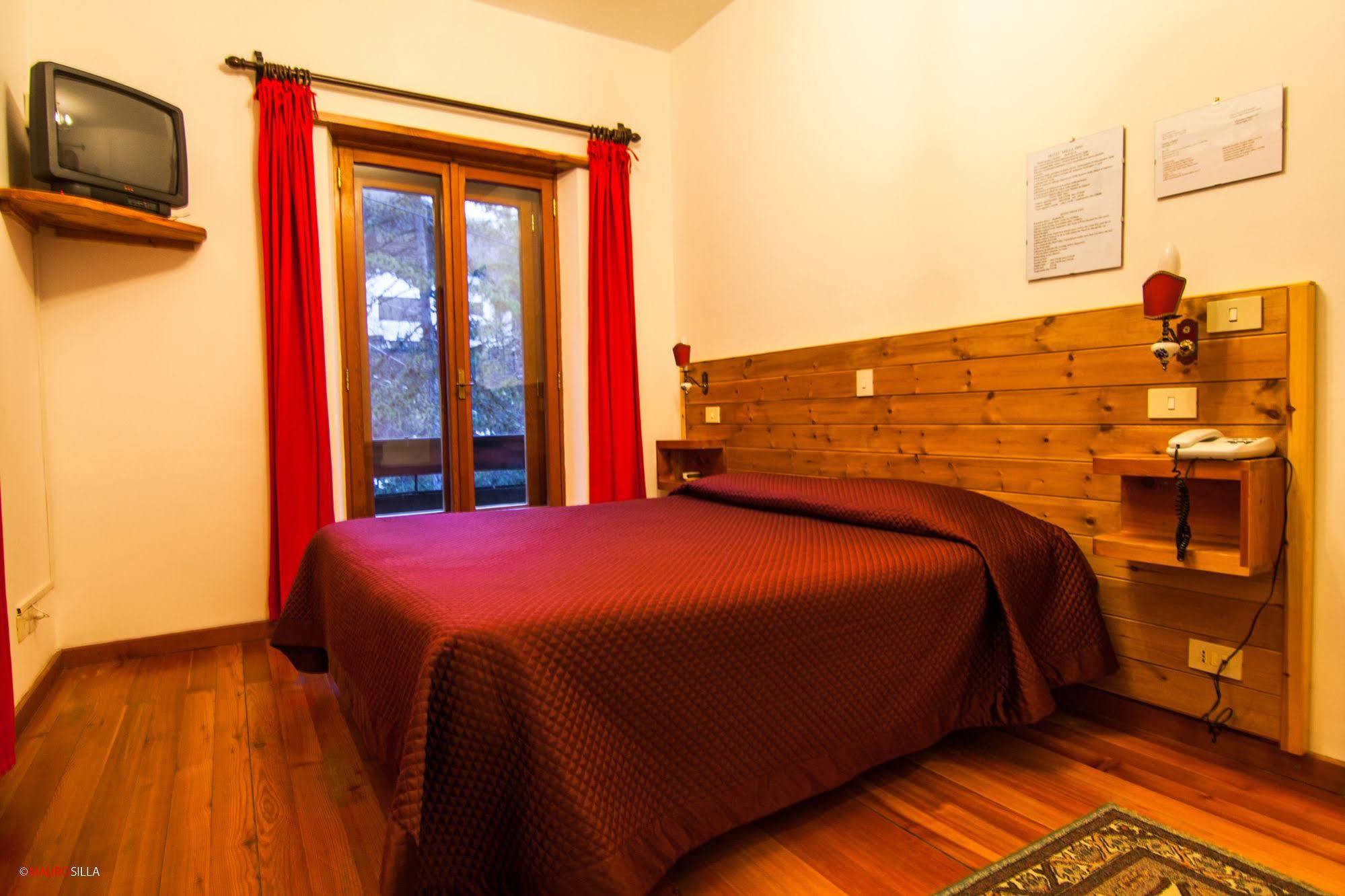 Hotel Garni Mille Pini Scanno Εξωτερικό φωτογραφία